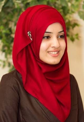 Beautiful store hijab girl